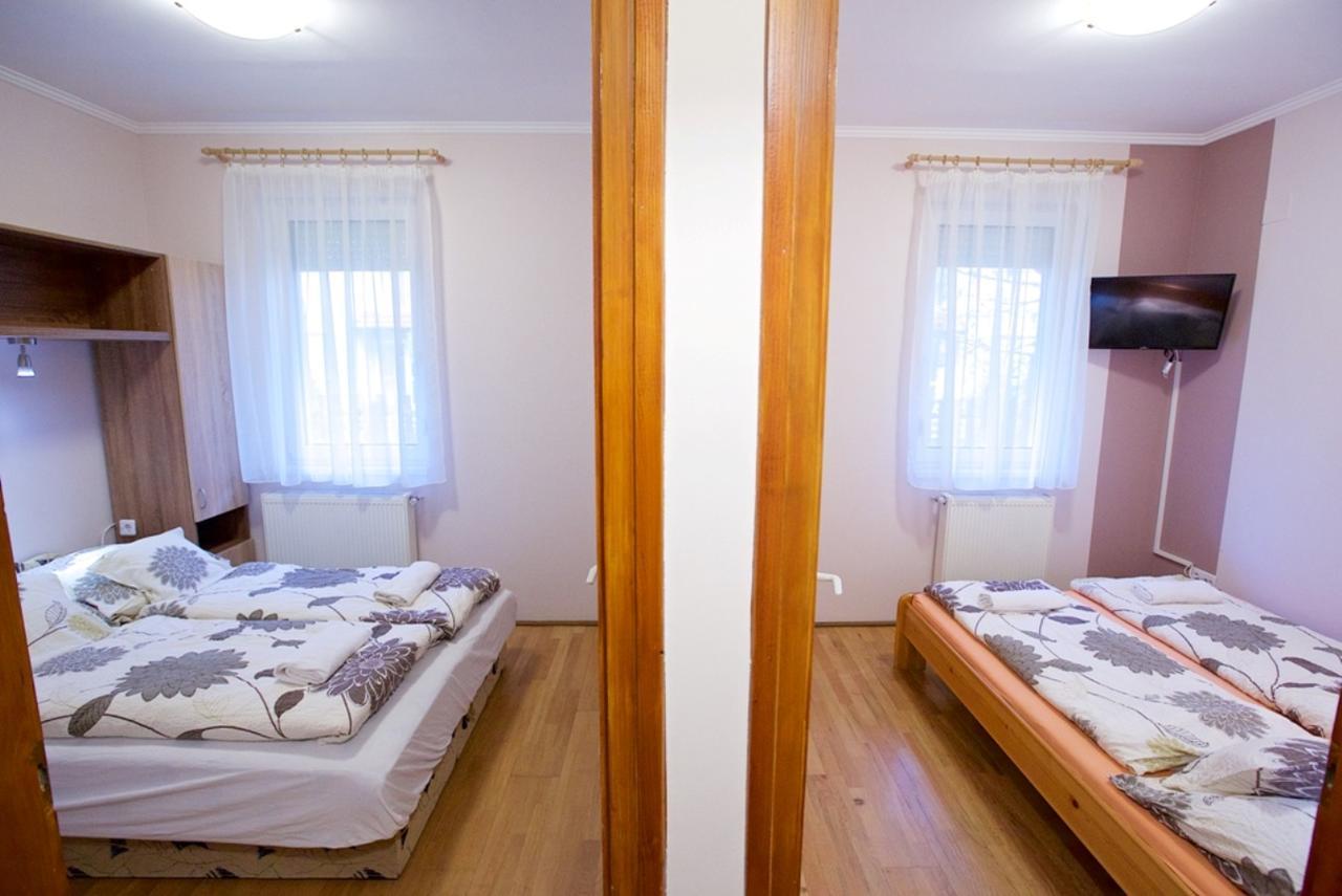 Zoli Apartmanok-Maya Koelcsey 34-36 Hajdúszoboszló Extérieur photo