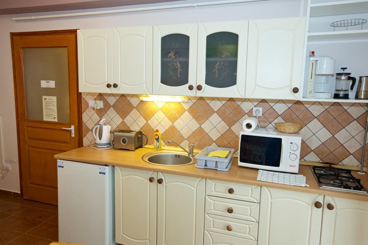 Zoli Apartmanok-Maya Koelcsey 34-36 Hajdúszoboszló Extérieur photo