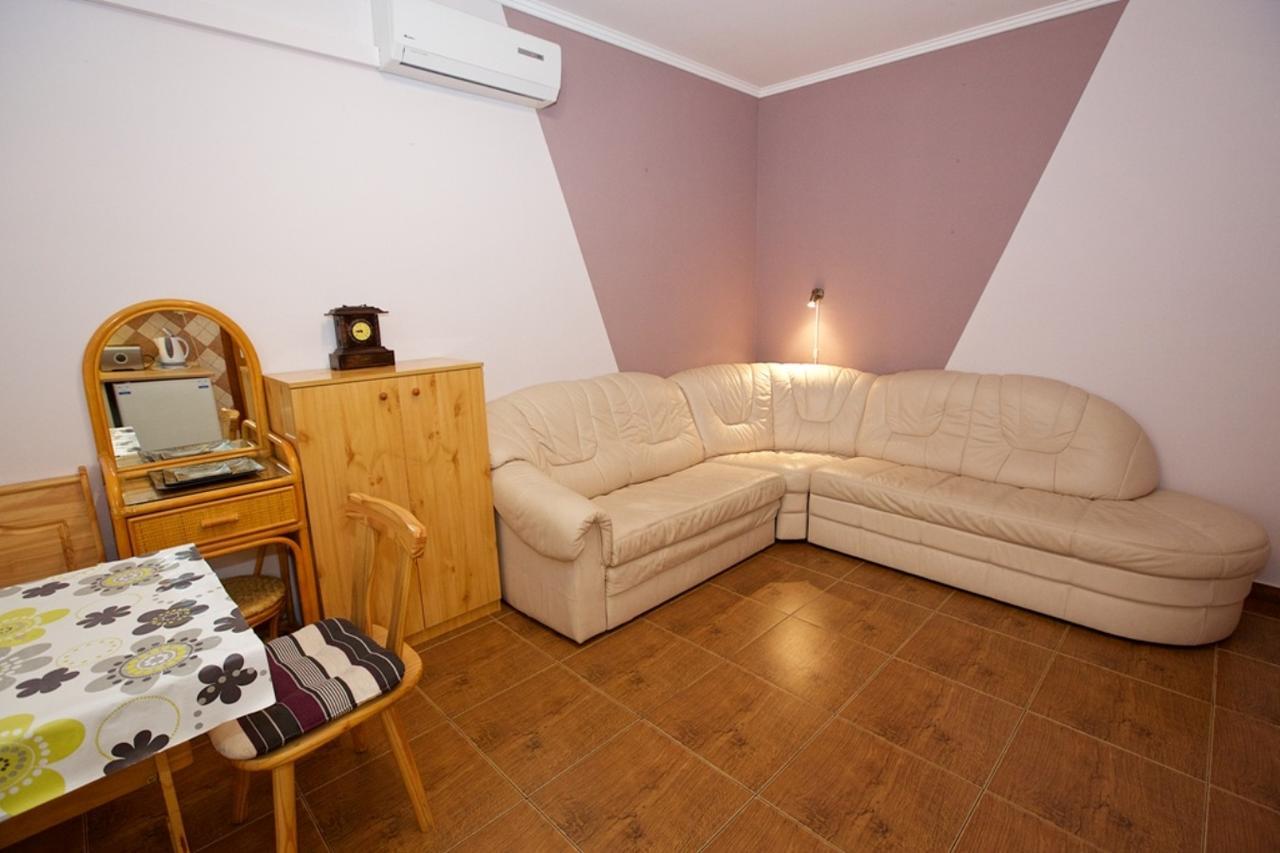 Zoli Apartmanok-Maya Koelcsey 34-36 Hajdúszoboszló Extérieur photo
